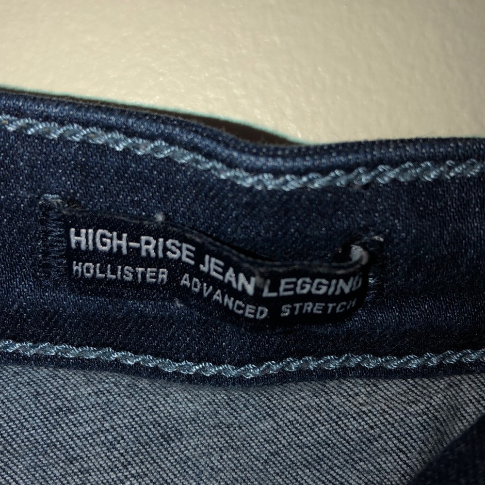 Hollister high-rise Jean jeggings size 1r - Picture 3 of 4